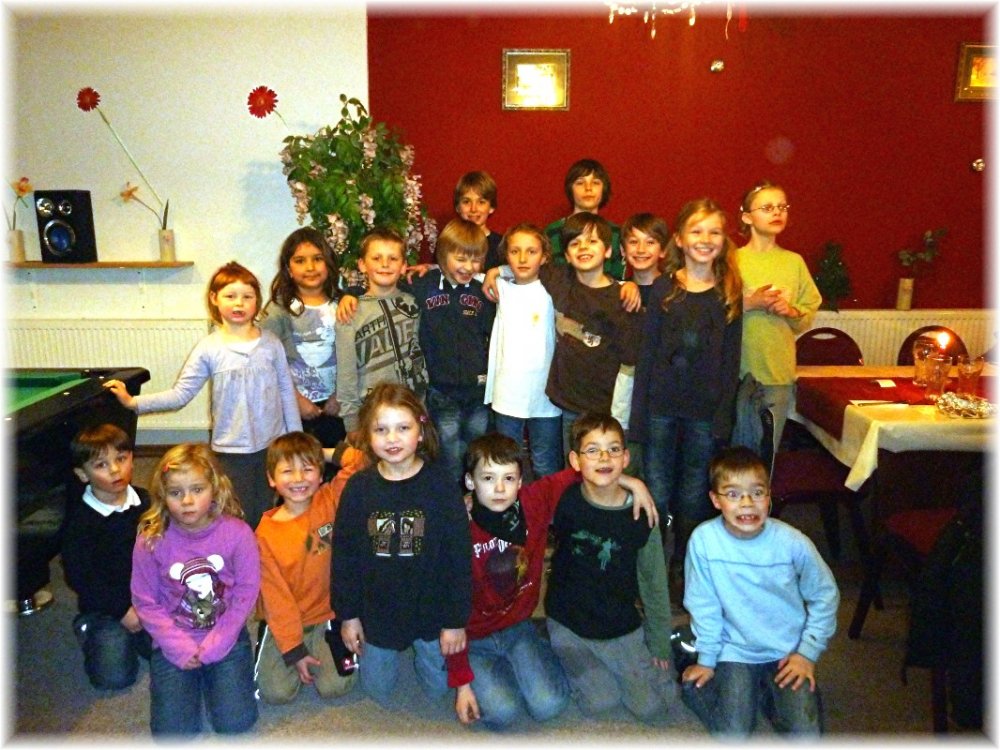 Web TSV Deute Handball Minis Feier am 15.Dezember 2011_1.jpg